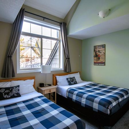 Renovated Chalet At Mystic Springs, Mountain Views, Pets Welcome! Canmore Exterior foto