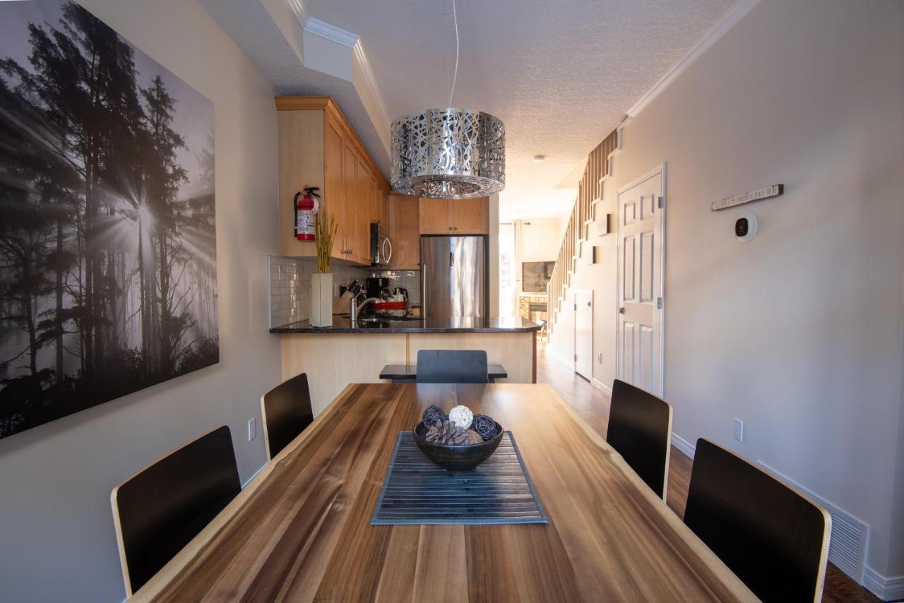 Renovated Chalet At Mystic Springs, Mountain Views, Pets Welcome! Canmore Exterior foto