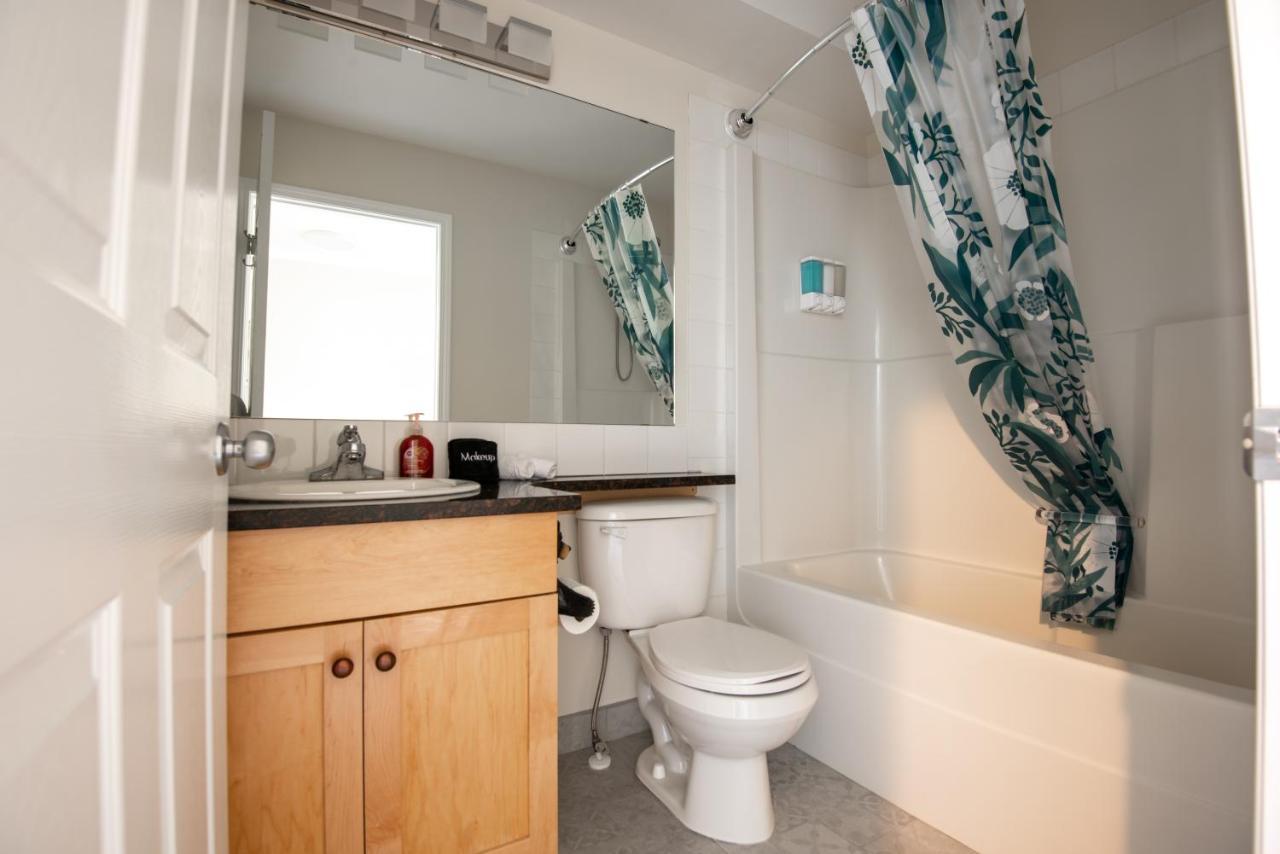 Renovated Chalet At Mystic Springs, Mountain Views, Pets Welcome! Canmore Exterior foto